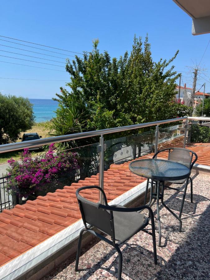 La Casa Al Mare Aparthotel Moles Kalyves Exteriör bild