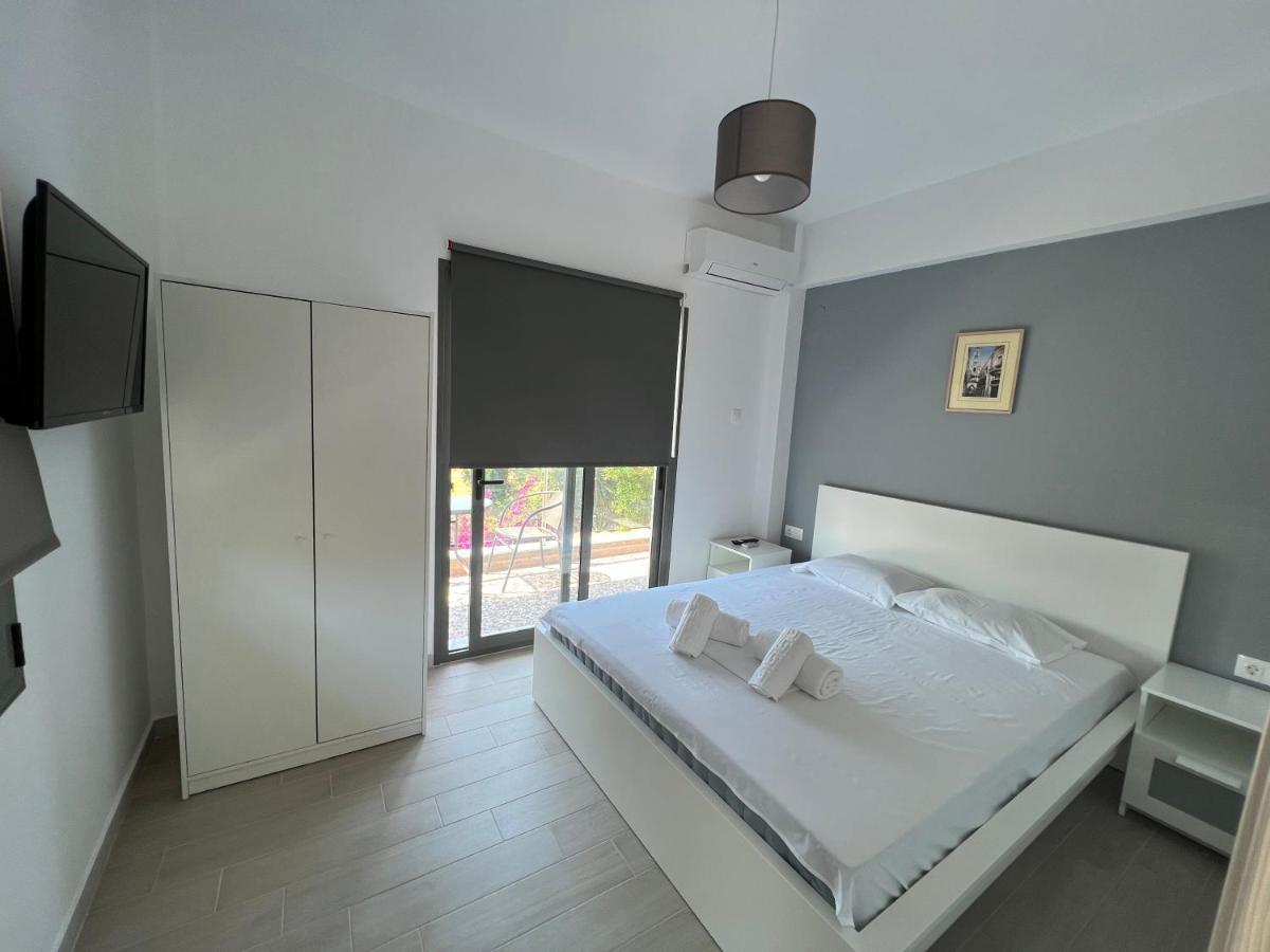 La Casa Al Mare Aparthotel Moles Kalyves Exteriör bild