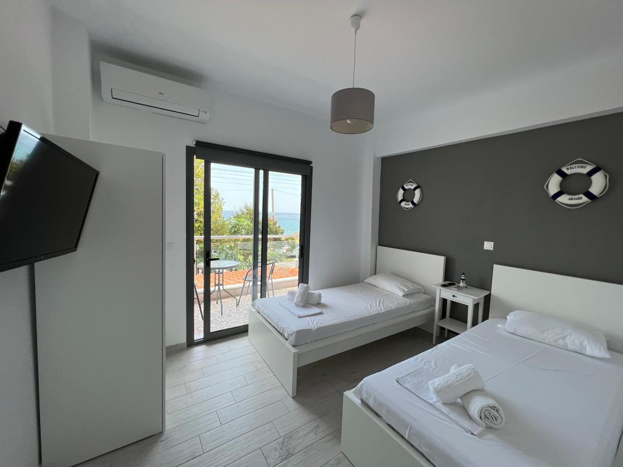 La Casa Al Mare Aparthotel Moles Kalyves Rum bild