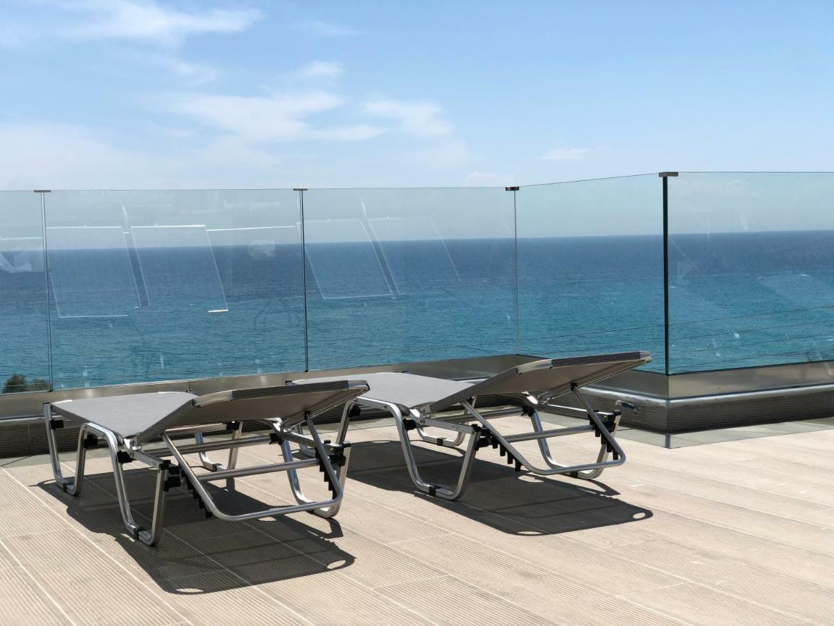 La Casa Al Mare Aparthotel Moles Kalyves Exteriör bild